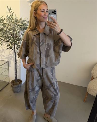 PRE SALE // Marta du Chateau - MDCQuartz Jakke - Beige Camo
